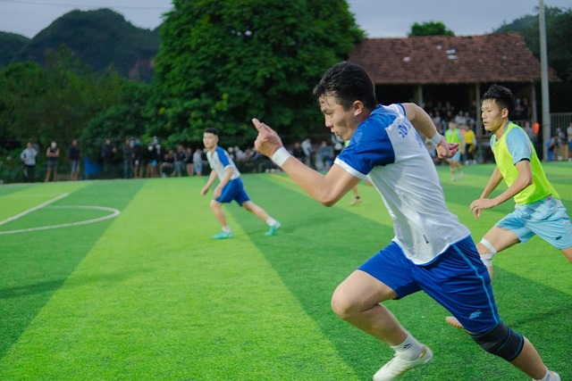 悉尼FC主帅：罗里腿筋受伤，无缘出战本周末对阵珀斯的联赛