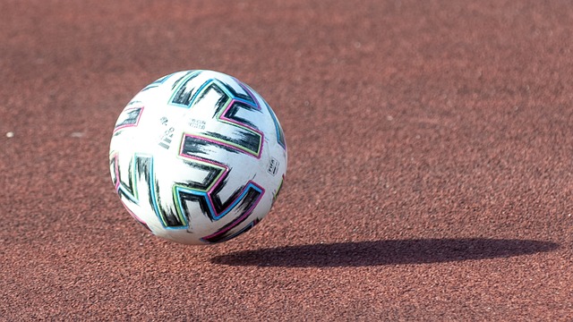 皇家马德里在圣马梅斯胜利后的录像：激情与荣耀的完美展现